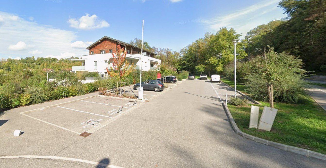 Annecy 74940 – Location parking/box